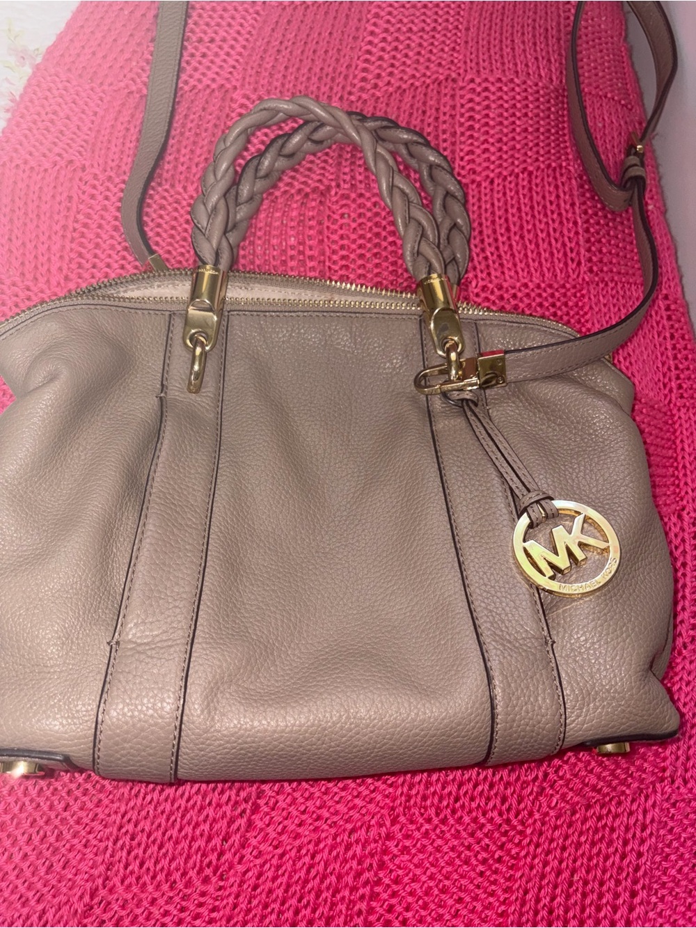 Authentic Michael Kors "Naomi" Leather Satchel / Bowling Bag – Taupe